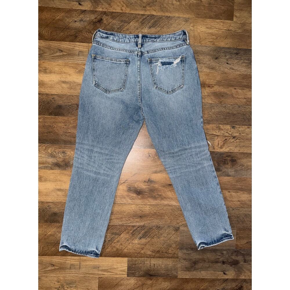 PACSUN women’s button closure distressed mom blue jeans - Picture 4 of 14